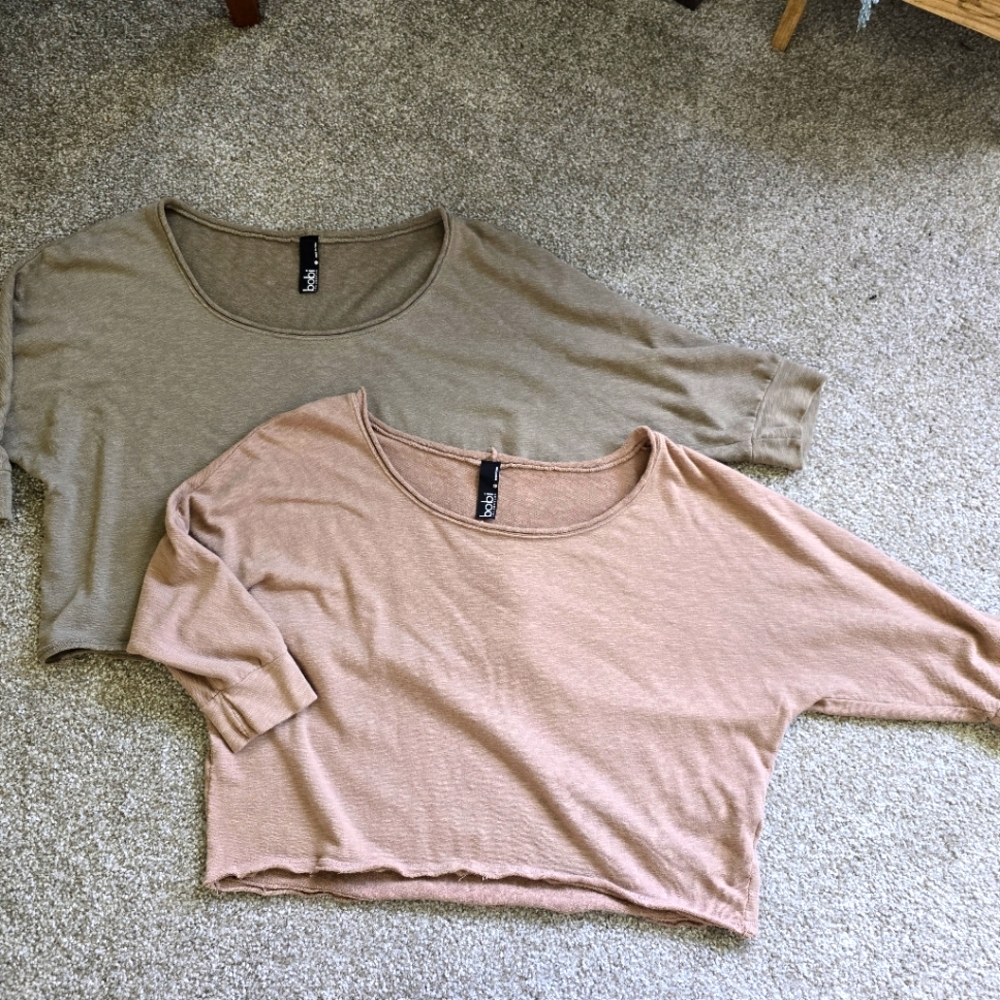 Bobi Women's Sweatshirt in Taupe and Olive